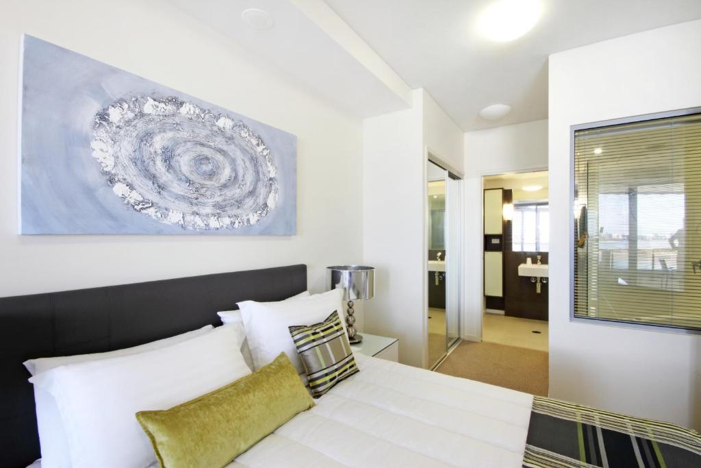 Monaco Caloundra Aparthotel Room photo